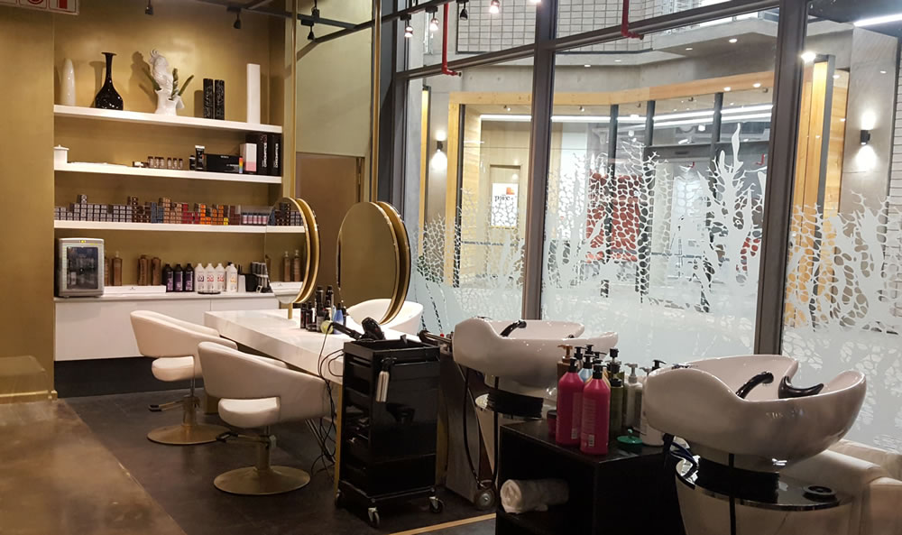 Hair Station